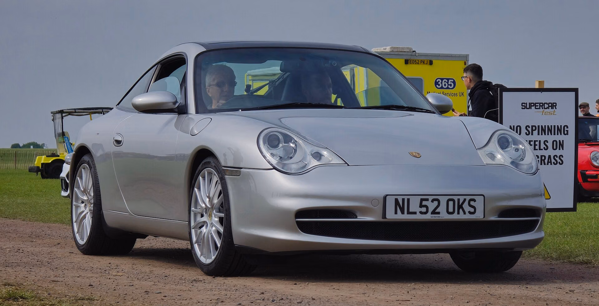 Water-Cooled Turn (996) — hero photograph